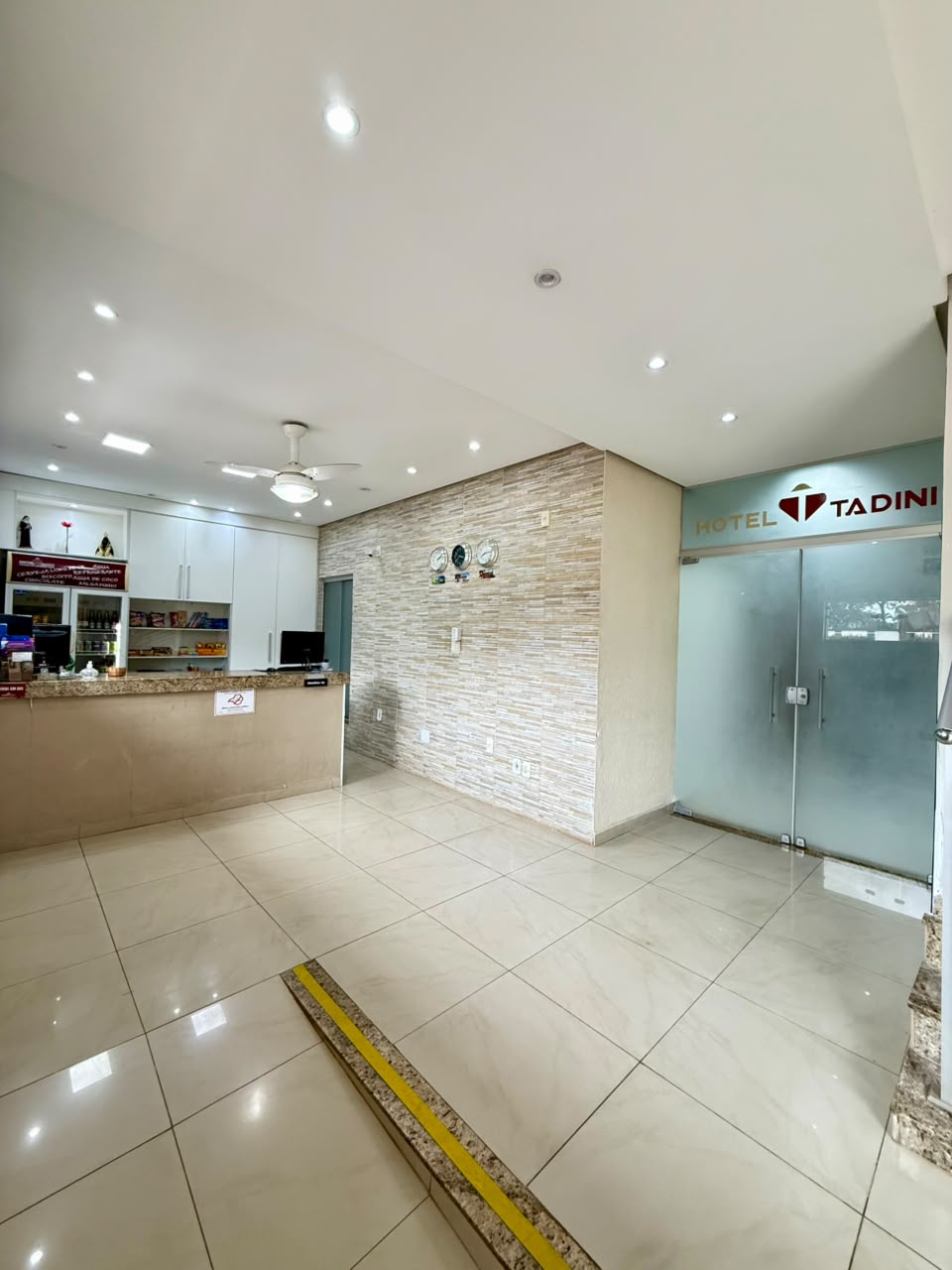 Recepção do Hotel Tadini